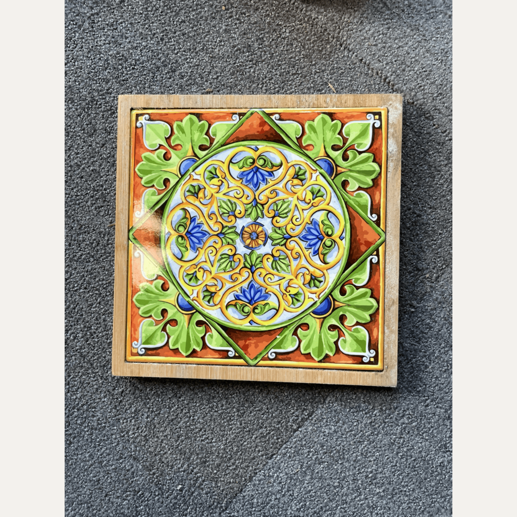 Turkish Hotpot Tile – Terracotta Acanthus Wreath, original product photo, bamboo frame